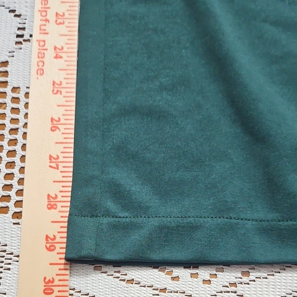 Travel Ready Green Two-Piece Pant Suit - Picture 6 of 16